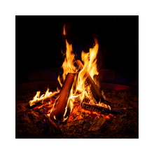 Load image into Gallery viewer, Fireside - Limited Autumn Candle
